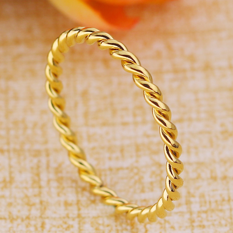 Anello minimalista in acciaio  - Wedding Zone recensione e prezzo