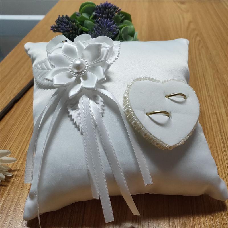 Cuscino per fedi nuziali Porta - Ring Bearer Pillow recensione e prezzo