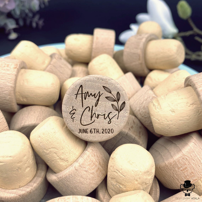 Tappo per vino in legno person - Wedding Supply List recensione e prezzo