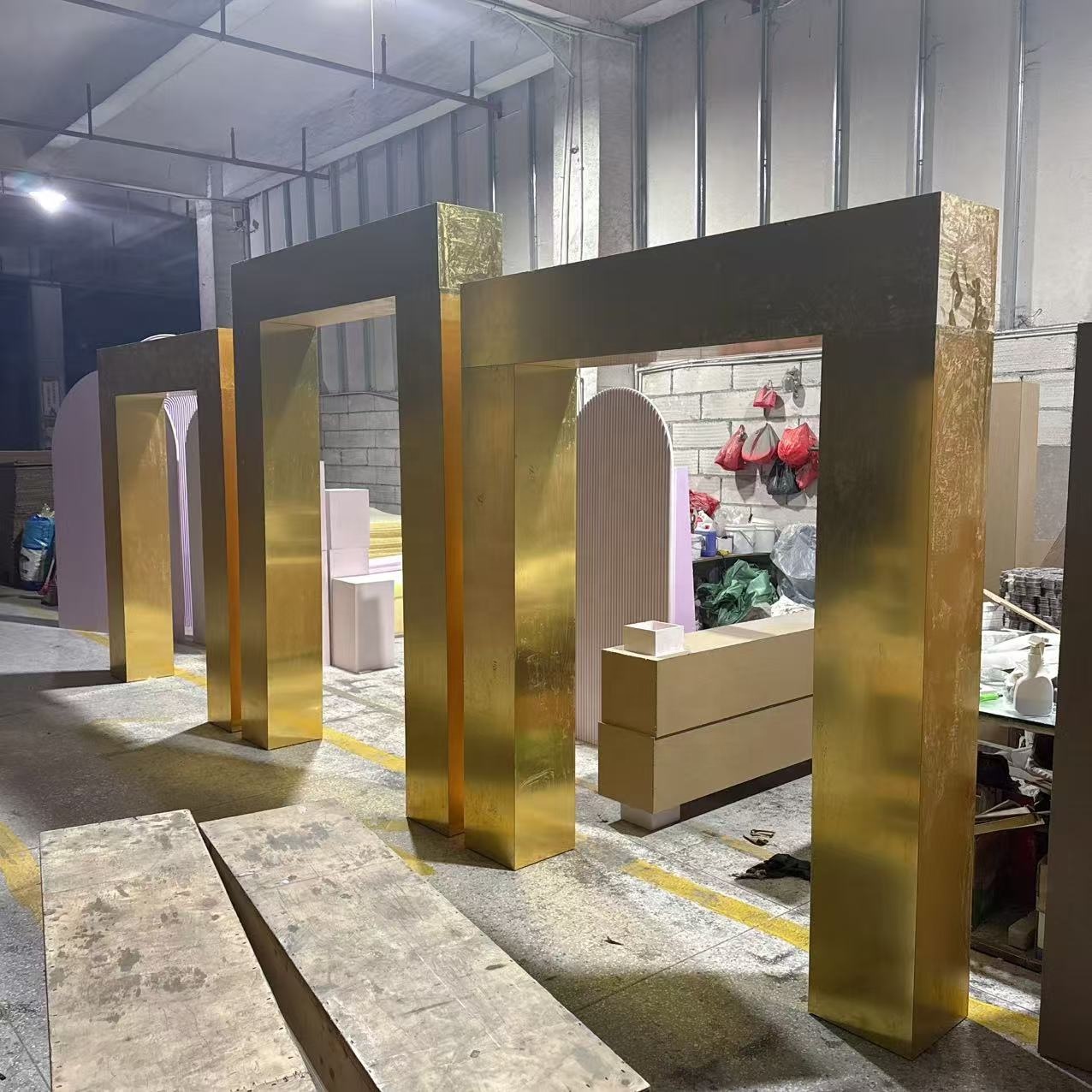 # Archi e fondali in PVC per m - Indian Wedding Supply recensione e prezzo
